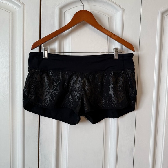 Lululemon Athletica Black With Metallic Writing Athletic Women's Shorts Size 10 - Picture 2 of 8